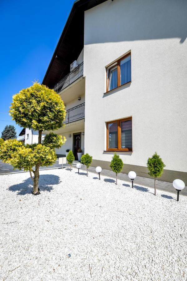 Apartamenty Majka Zator Exteriör bild
